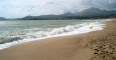 plage vue vers la chane des Albres