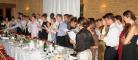 les trs nombreux amis se dchainent